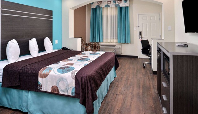 Great Relaxing Overnight Stay! Comfortable Unit! Close to ExxonMobil Campus! in Spring