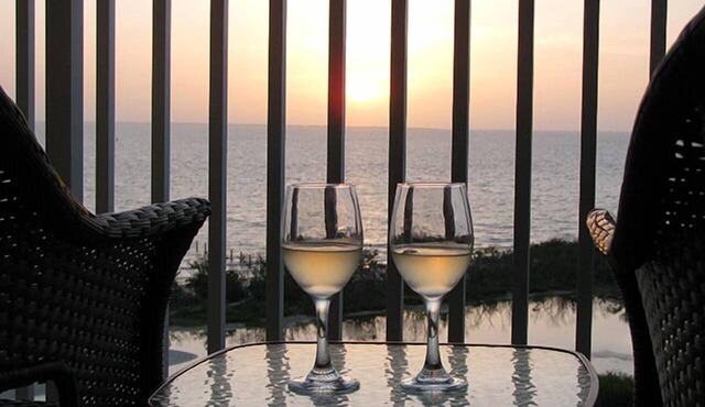 Hello Sunshine! Tropical Island Beachfront Getaway Condo With Amazing Sunset Views From Balcony!