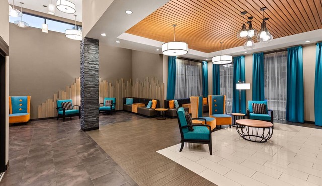 Heritage Inn & Suites San Antonio Airport, Trademark Wyndham