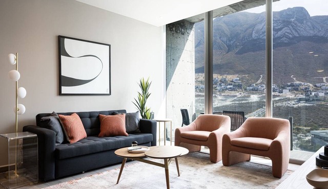 High-Rise with City & Mountain Views, Pool & Gym