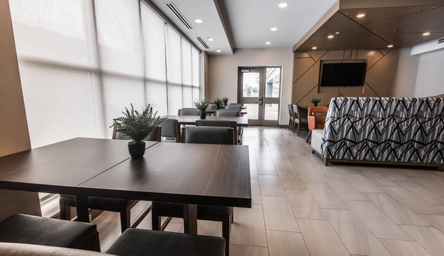 Holiday Inn Express Toronto - North York by IHG