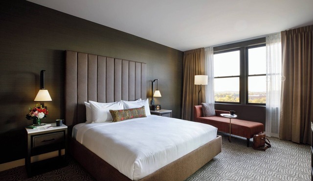 Hotel Vin, Grapevine, Autograph Collection