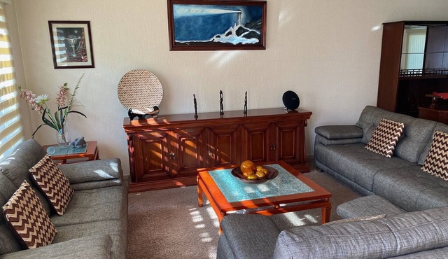 Ideal residence for business people. Excellent location