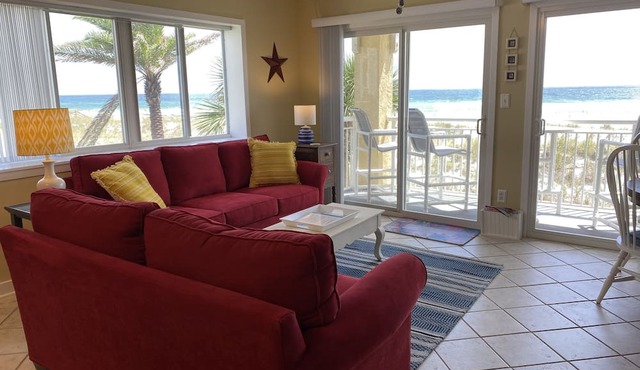 ISLAND SANDS #201- PANORAMIC VIEWS! 2nd FLOOR END UNIT