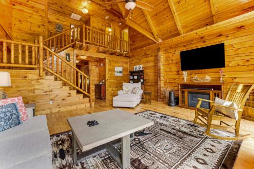Lake Hartwell Cabin, Perfect for Clemson Game Day