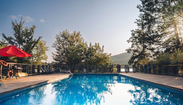 Lakefront, Mountain View - Resort Loft