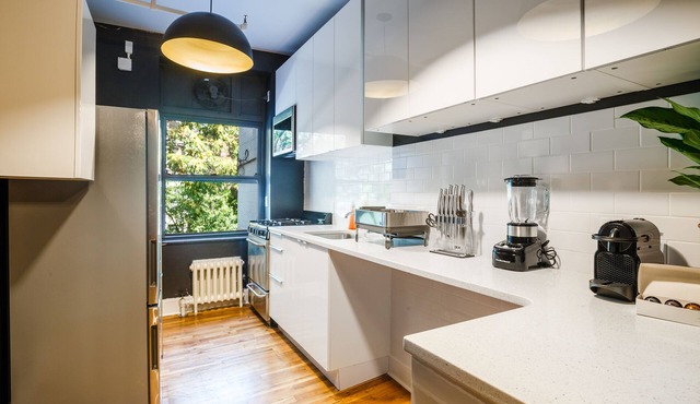 Lamartine Chelsea – Hostel