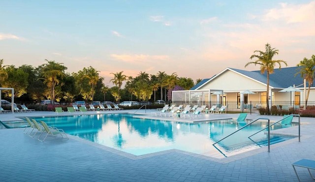 Landing | Beautiful 2BD, Pool