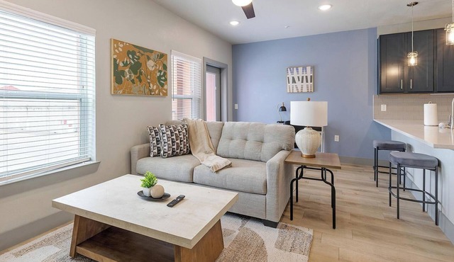 Landing | Incredible 1BD in Grand Prairie