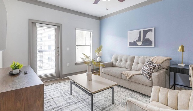 Landing | Incredible 3BD, Clubhouse