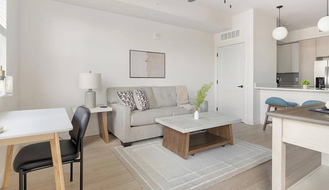 Landing | Spectacular 1BD, Gym, Clubhouse