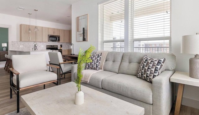 Landing | Stylish 2BD, Gym, Clubhouse