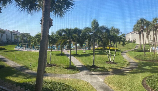Little slice of paradise, Siesta Dunes 2-209.