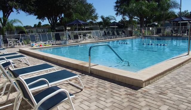 Low Cost Vacation/Holiday Home Near Golf Courses, Disney Orlando and Tampa