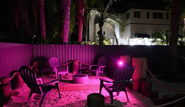 LuxOasis Getaway Heated Pool/Minigolf/Beach/Chess