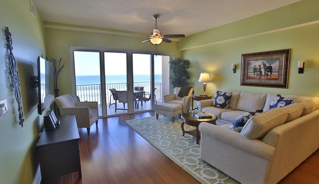 LUXURY 3 bed/3 bath Direct Ocean Front Condo, Simply the BEST!