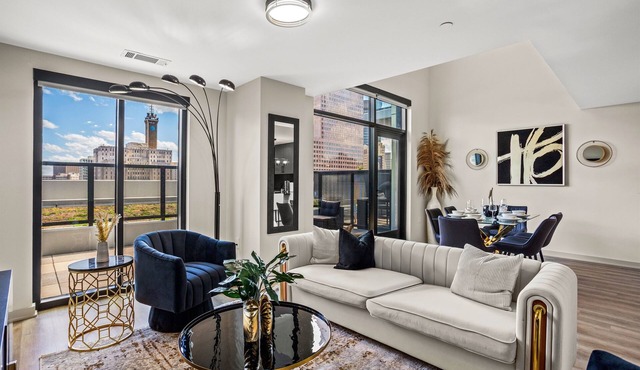 Luxury 3BR Townhouse | Private Patio, Pool, Walk to FIFA & Downtown