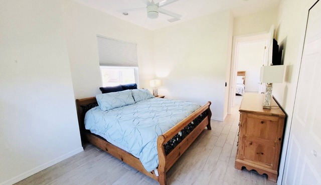 Luxury Retreat/Heated Pool/2Kings/n.Beach/Office