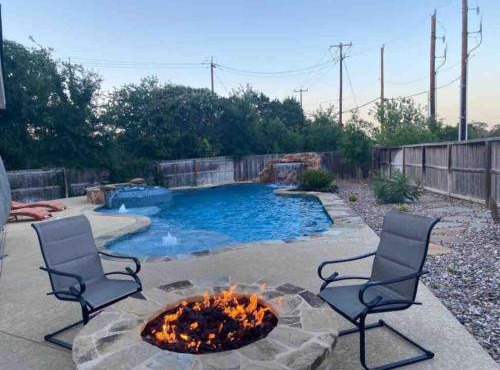 Lxry 5 BR, Large Heated Pool and Spa, Fire Pit (Al)