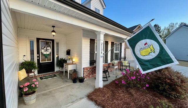 Masters Week Retreat with Private Pool