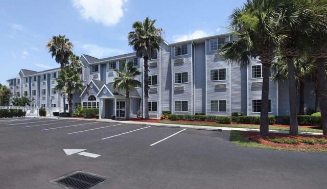 Microtel Inn & Suites by Wyndham Palm Coast I-95