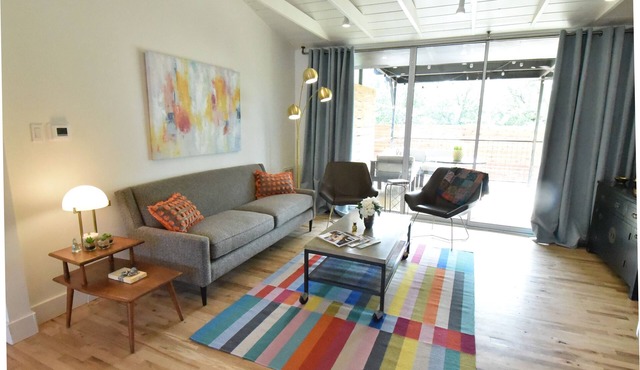 Mid Century Modern Luxury in the Heart of the Hill Country