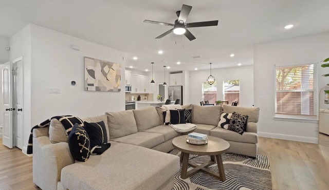 Modern Dallas Getaway | Sleeps Big | Brand New Build