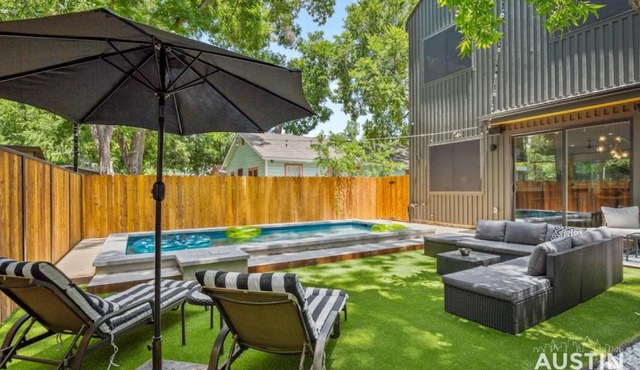 Modern Luxury Home - Minutes from Lady Bird Lake