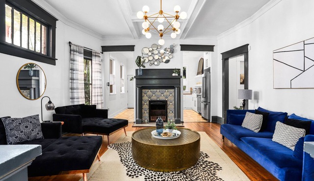 Modern Midtown Getaway - Luxury and Chic