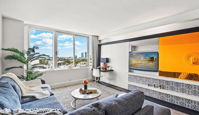 Modern Outstanding Condo at Mondrian South Beach-1123