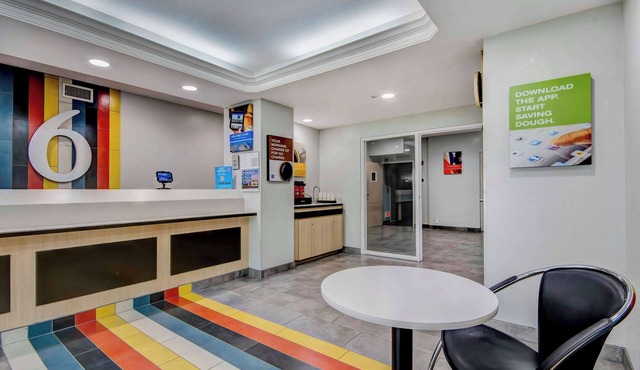 Motel 6 San Antonio, TX - Sea World North