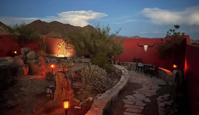 Mucho Gusto PLUS Casita: 3br 3ba, 2.4 miles from BBNP