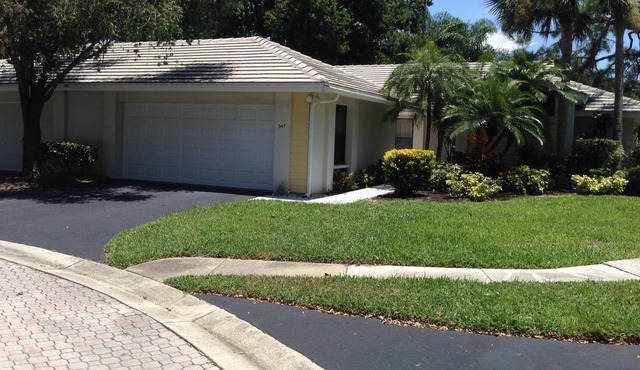 Myrtle Trace Villa with Spectacular Views and Access