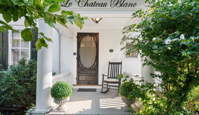 NEW! Chateau Blanc - Luxury French Inspired Getaway