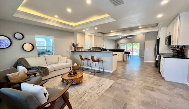 New! Fully Renovated Sarasota Home