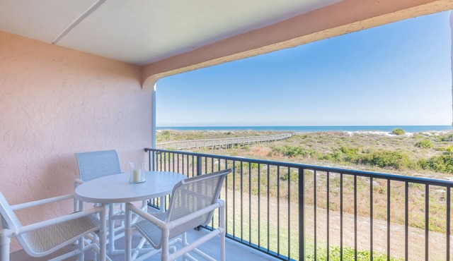 NEW OCEANFRONT LISTING! TOTALLY RENOVATED 2 bed/2.5 bath Sea Place Townhome