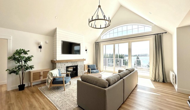 Newly Built Water Front Home Located On PEI's North Shore, Minutes To Beach!