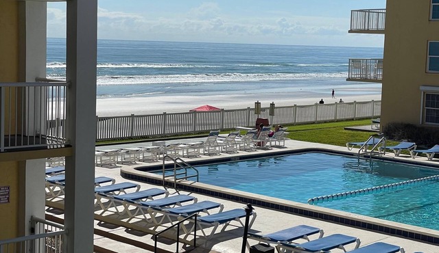 Ocean View Second Floor 2/2