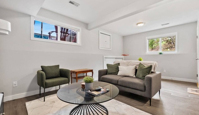 Olive & Onyx | Fire Pit | Pet-Friendly | Central