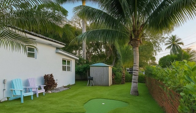 Paradiso Shores