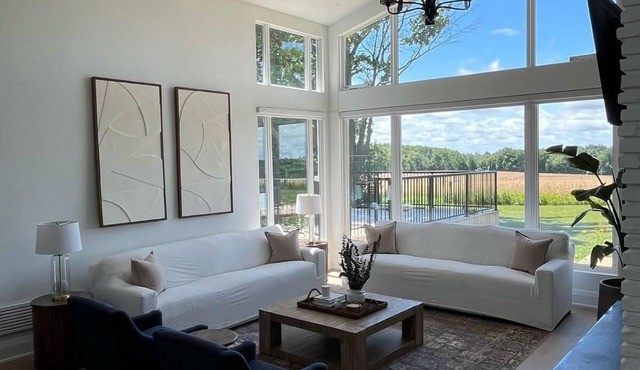Peaceful Country Escape | Smart Home, Near Wonderland & Lake Simcoe