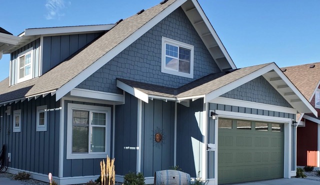 Perfect Canadian getaway at The Cottages on Osoyoos Lake!