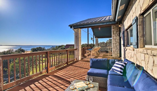 Private Deck & Grill: Sunny Lakefront Escape