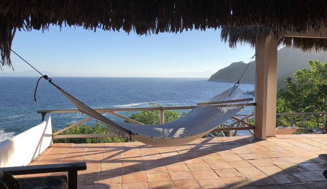 Private Oceanside Beach Retreat - Unplug and Relax