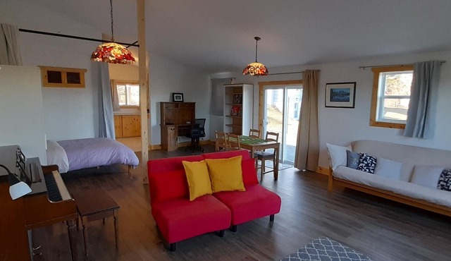 Red Barn Bed & Breakfast