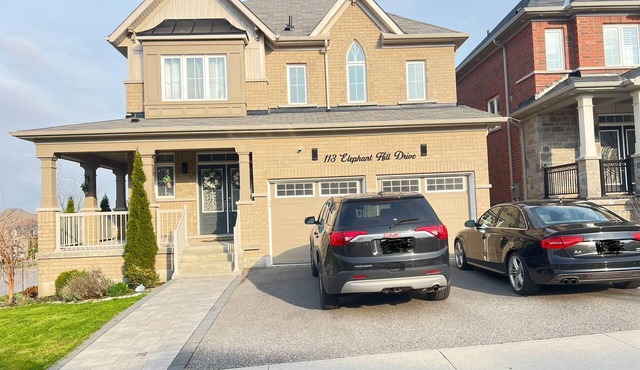 Relaxing 4-Bedroom Retreat in Bowmanville, Clarington in Clarington