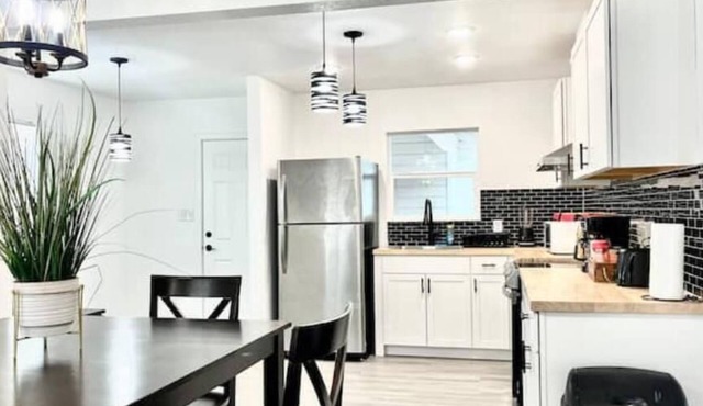 Renovated home & private suite