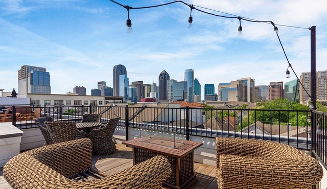 Rooftop Terrace, Skyline Views + Office - Uptown Dallas