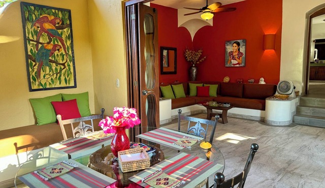 Roomy Condo w/2 Pools/Madera Area/NO Car Needed to Beaches,Rstrnts & Shops/HSI50