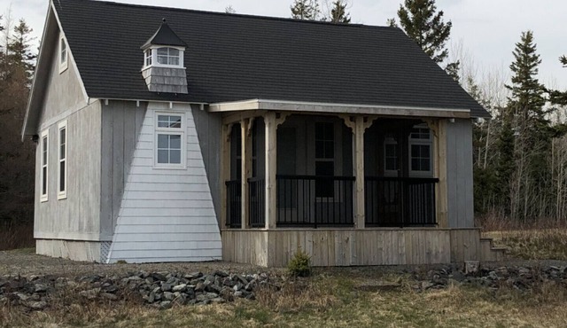 Secluded cottage situated on the rocky shores of Eastern PEI